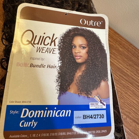 Outre Quick Weave Dominican Curly Wig – Color BH4/2730 - Picture 5 of 6
